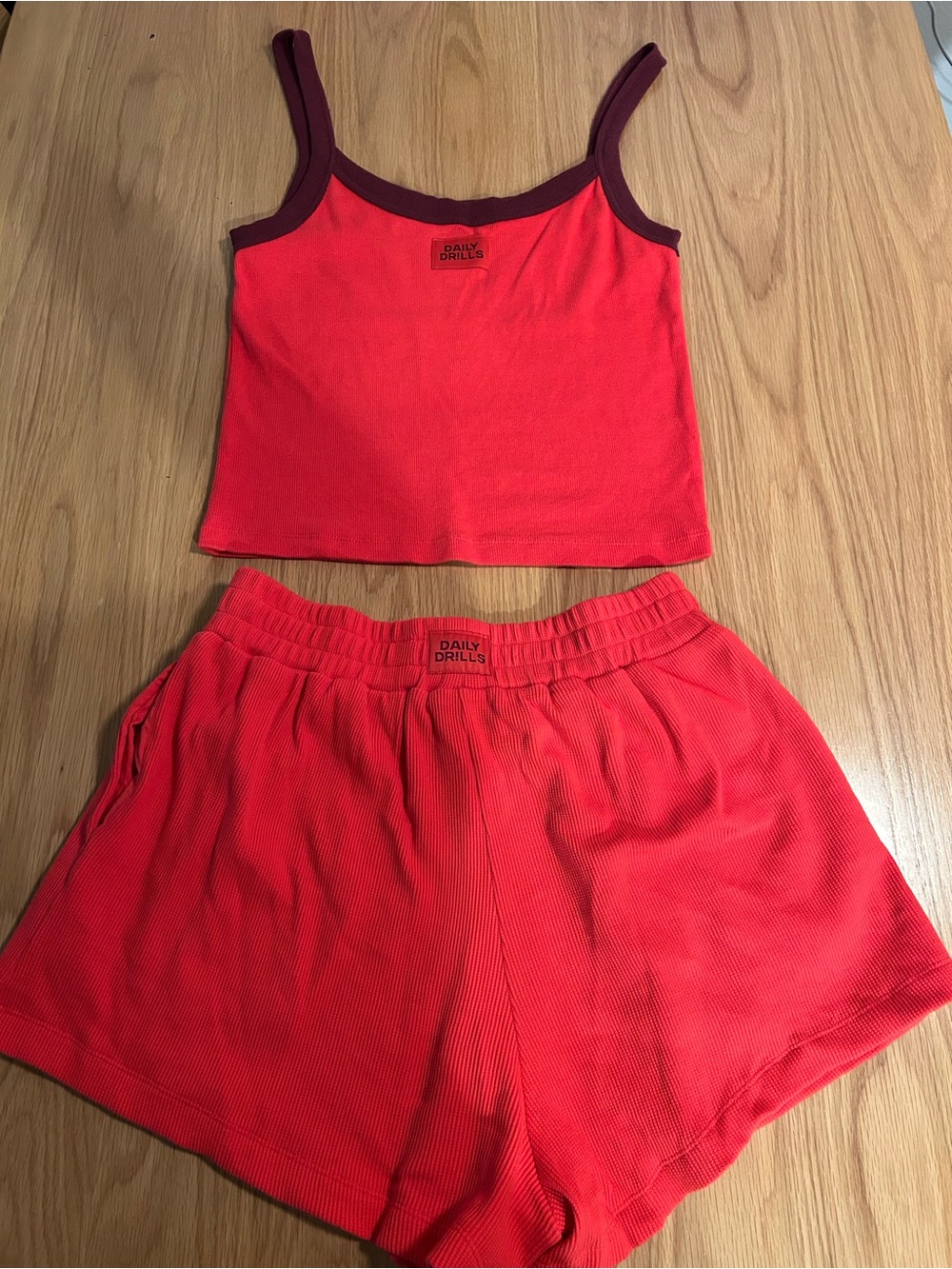 Daily Drills Thermal Resort Shorts & Everyday Tank Set Size M/L - Color Heart